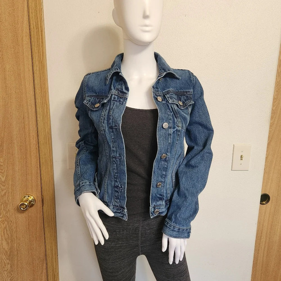 GAP denim jacket size XS - Picture 1 of 12